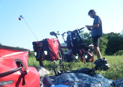 On remballe tout ! Direction Dunakeszi, notre étape au Nord de Budapest – Packing up again! Heading to Dunakeszi, our stop North of Budapest