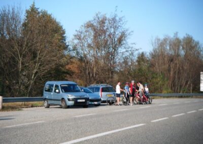 Un comité d’accueil cycliste et FSA bien représenté ! – A cyclist welcome committee and FSA well represented!