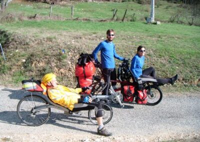 En avant pour les derniers coups de pédale – Off we go for the last pedal strokes